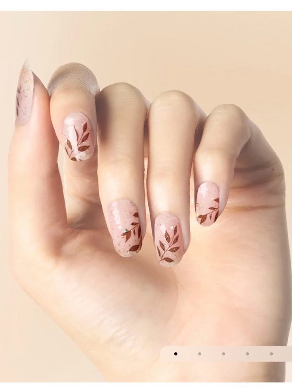 Elegant Leaf Accent Nail Polish Strips